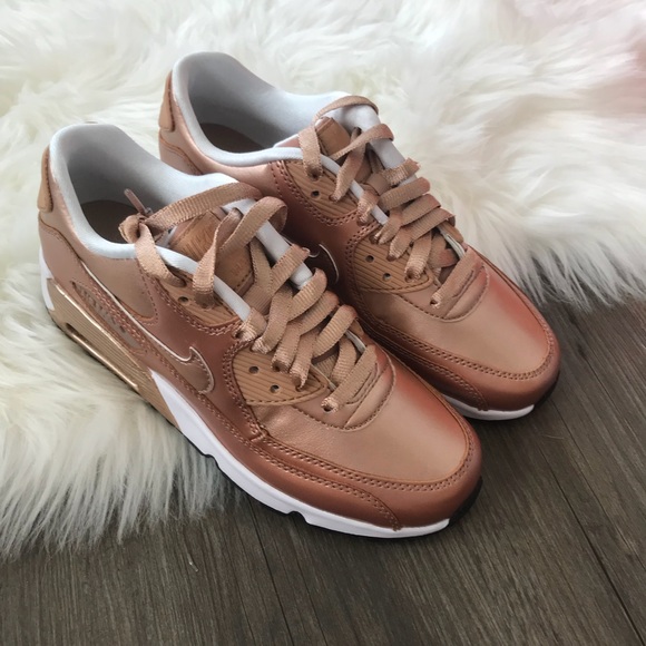 Brand New Nike Air Max 90 Rose Gold - Picture 3 of 7